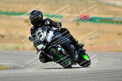 media/May-16-2025-2WTD (Fri) [[87c82739e1]]/B Group/Session 3 (Turn 4)/